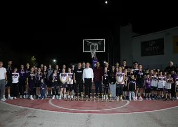 Sokak basketbolunda kupalar sahiplerini buldu
