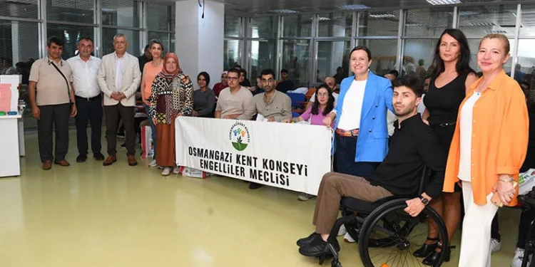 Engelli bireylere eğitim desteği
