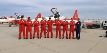 Türk Yıldızları’ndan Hürjet vurgusu