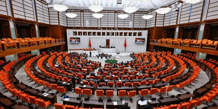 CHP’den boykot kararı