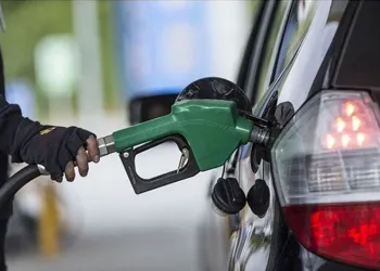 Benzine zam bekleniyor