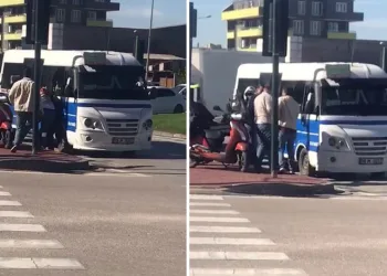 Bursa’da minibüs şoförü ile motokurye birbirine girdi