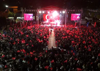 Ceceli’den Yıldırımlılara unutulmaz gece