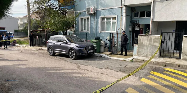 Kocaeli’de kadın cinayeti: Eşini bıçaklayarak öldürdü