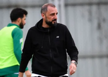 Bursaspor’da teknik direktör Adem Çağlayan istifa etti
