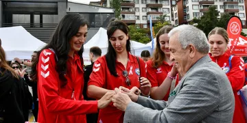 Nilüfer Belediyespor Eker taraftarıyla buluştu