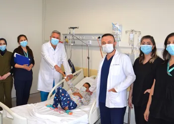 Minik Fehmi babasının böbreği ile hayata tutundu