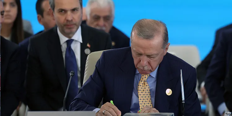 Milli Savunma Bakanı Güler, Katarlı mevkidaşı Hassan bin Ali Al Thani ile görüştü