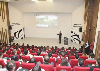 BTÜ Denizcilik Fakültesi’nde yeni dönem başladı