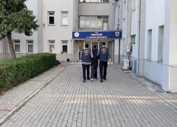 Aranan uyuşturucu taciri yakalandı