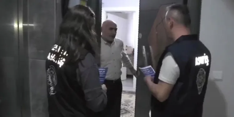 Bursa’da hırsızlık olaylarına karşı vatandaşlar bilgilendirildi