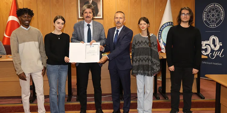 Bursa moda ile buluşuyor