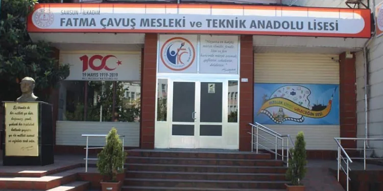 Başakşehir’de sürücüyü tehdit eden taksici yakalandı