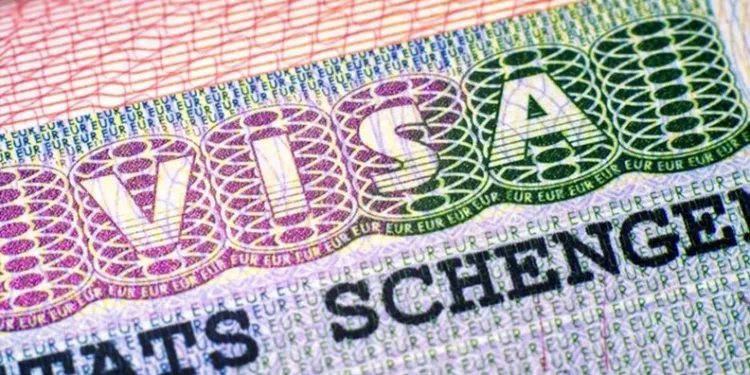 Pasaporta damga dönemi bitiyor