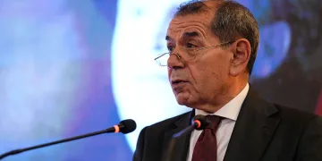 Dursun Özbek: “Bu anı defteri çok kıymetli”