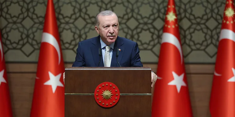 Erdoğan: Kimseye tepeden bakma hatasına düşmeyin