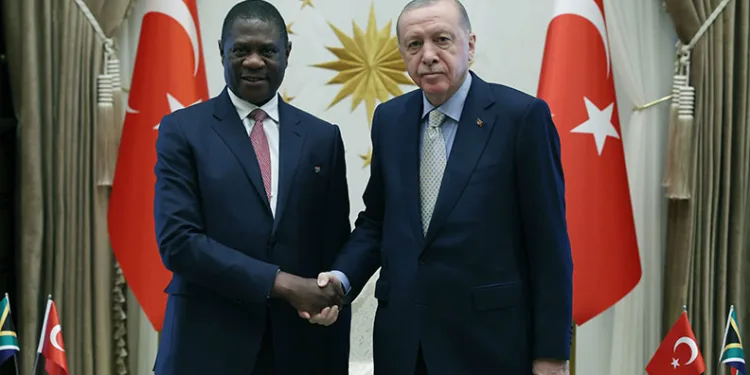 Erdoğan, Güney Afrika Cumhuriyeti Cumhurbaşkanı Yardımcısı Mashatile’yi kabul etti