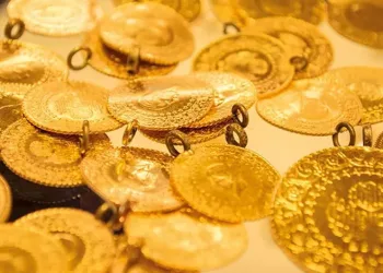 Altın rekor kırmayı sürdürüyor