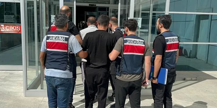 Adıyaman’da DAEŞ operasyonu: 2 gözaltı