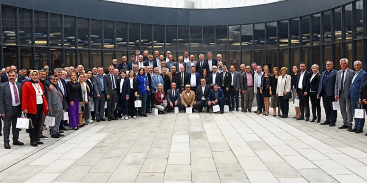 Osmangazi’de muhtarlar günü buluşması