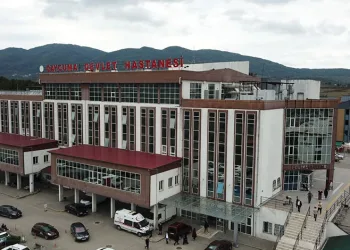 16 yaşındaki kız doğum yaptı, bebek hayatını kaybetti