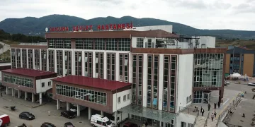 16 yaşındaki kız doğum yaptı, bebek hayatını kaybetti