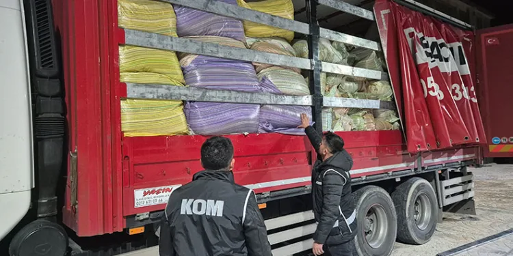 Kırşehir’de 5 ton kaçak tütün ele geçirildi