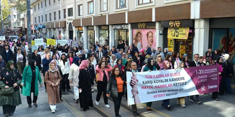Bursa surlarında ‘Meme kanseri’ farkındalığı