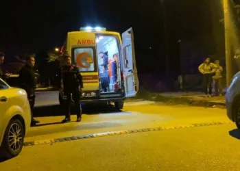 Eski kocasının sevgilisini darp etti