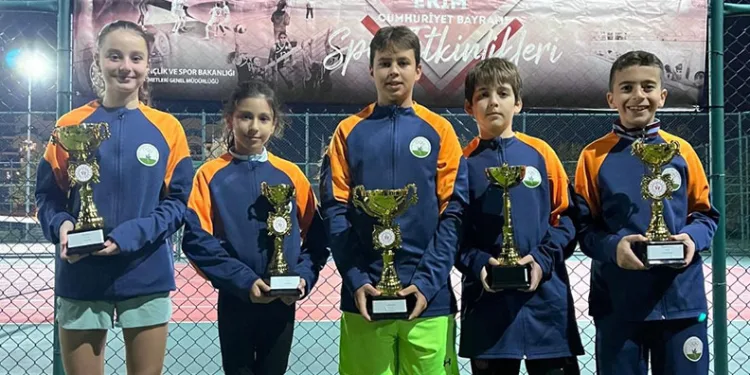 Kortta Osmangazi imzası