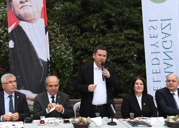Erkan Aydın’dan 1,5 yılda 35 mahalle buluşması