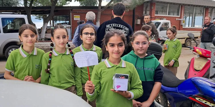 İznikli öğrencilerden Gazze’ye anlamlı destek