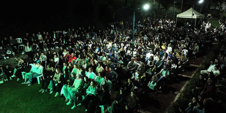 Bursa’da açık havada sinema keyfi