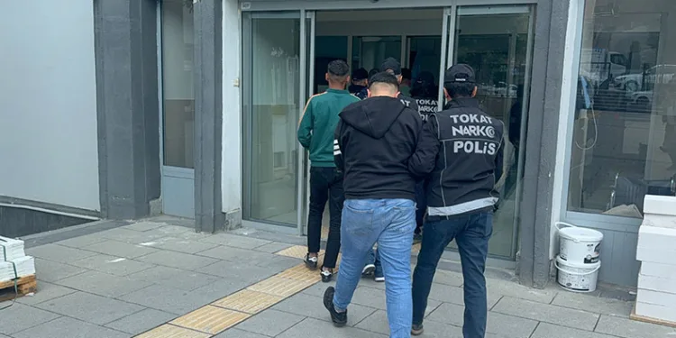 Sosyal medyadaki fotoğraftan 6 yıl 8 ay hapis cezası şaşırttı