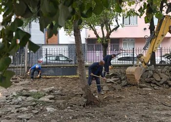 Osmangazi’de mahalleler yeni park alanlarıyla güzelleşiyor