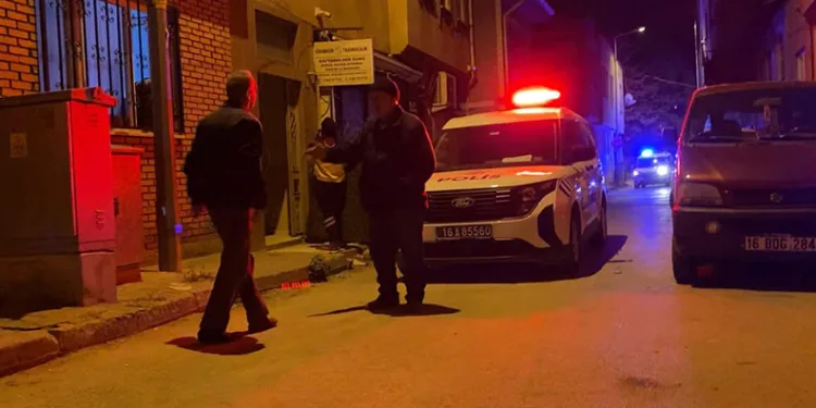 Bursa’da bir genç evinde ölü bulundu