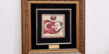 MHP Genel Başkanı Bahçeli’den Cumhurbaşkanı Erdoğan’a hediye