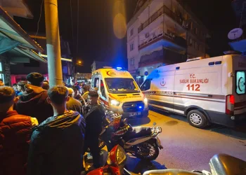 Kız meselesinde kan aktı: 2 bacağından birden bıçaklandı
