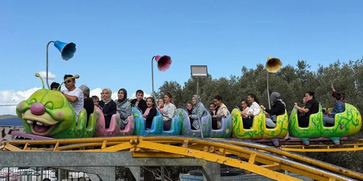 İznikli esnaftan ayakta alkışlanacak hareket