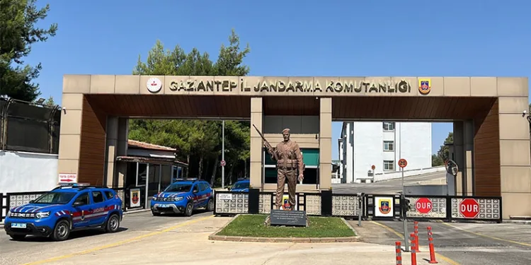 Gaziantep’te hırsızlık şüphelisi 25 şahıstan 17’si tutuklandı