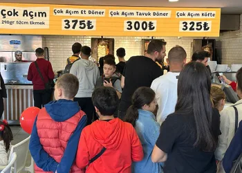 29 Ekim’de tavuk döner ve ayranı 29 liradan sattılar