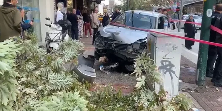 Bursa’da otomobilin çarptığı öğrenci yaralandı