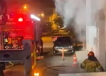 Bursa’da kaldığı apartmanı 3 gün üst üste yaktı
