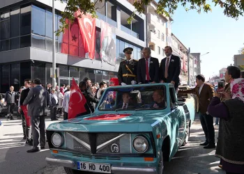 29 Ekim’de tavuk döner ve ayranı 29 liradan sattılar