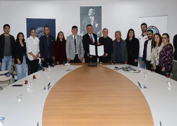 Vizör Fotoğraf Grubu’nun “Zincir” projesi sanatseverlerle buluştu