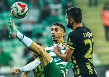 İnegöl’de zincirleme kaza : 1’i çocuk 5 yaralı