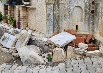 Bursa’da Roma dönemi mermer çeşme tahrip edildi