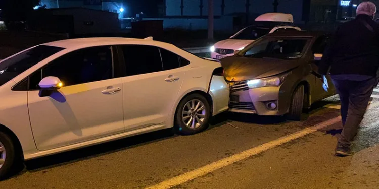 İnegöl’de zincirleme kaza : 1’i çocuk 5 yaralı