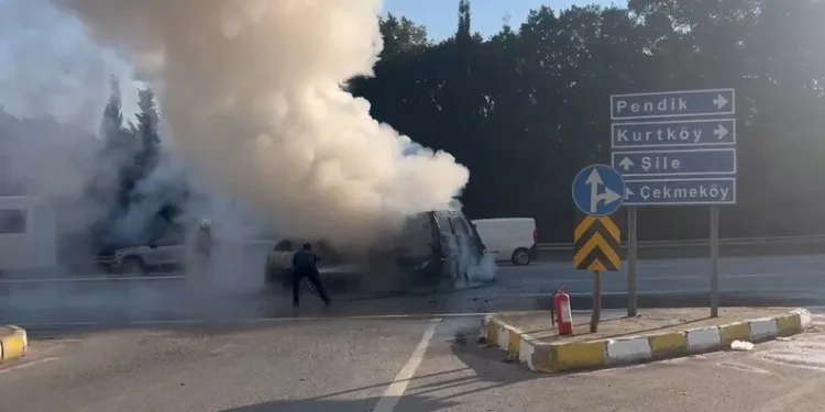 Şehir hastanesinin otoparkından iki motosiklet çaldı: O anlar kameraya yansıdı