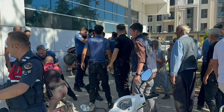 Tunceli’de kaçak kazı yapan 5 şüpheli suçüstü yakalandı